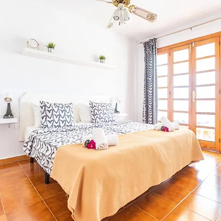 Apartamento Cerca Playa San Eugenio *