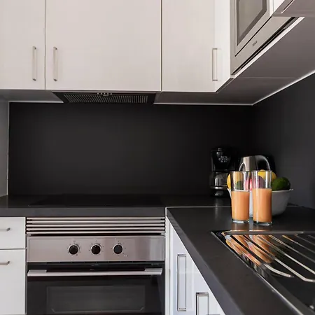 Cerca Playa San Eugenio Apartament